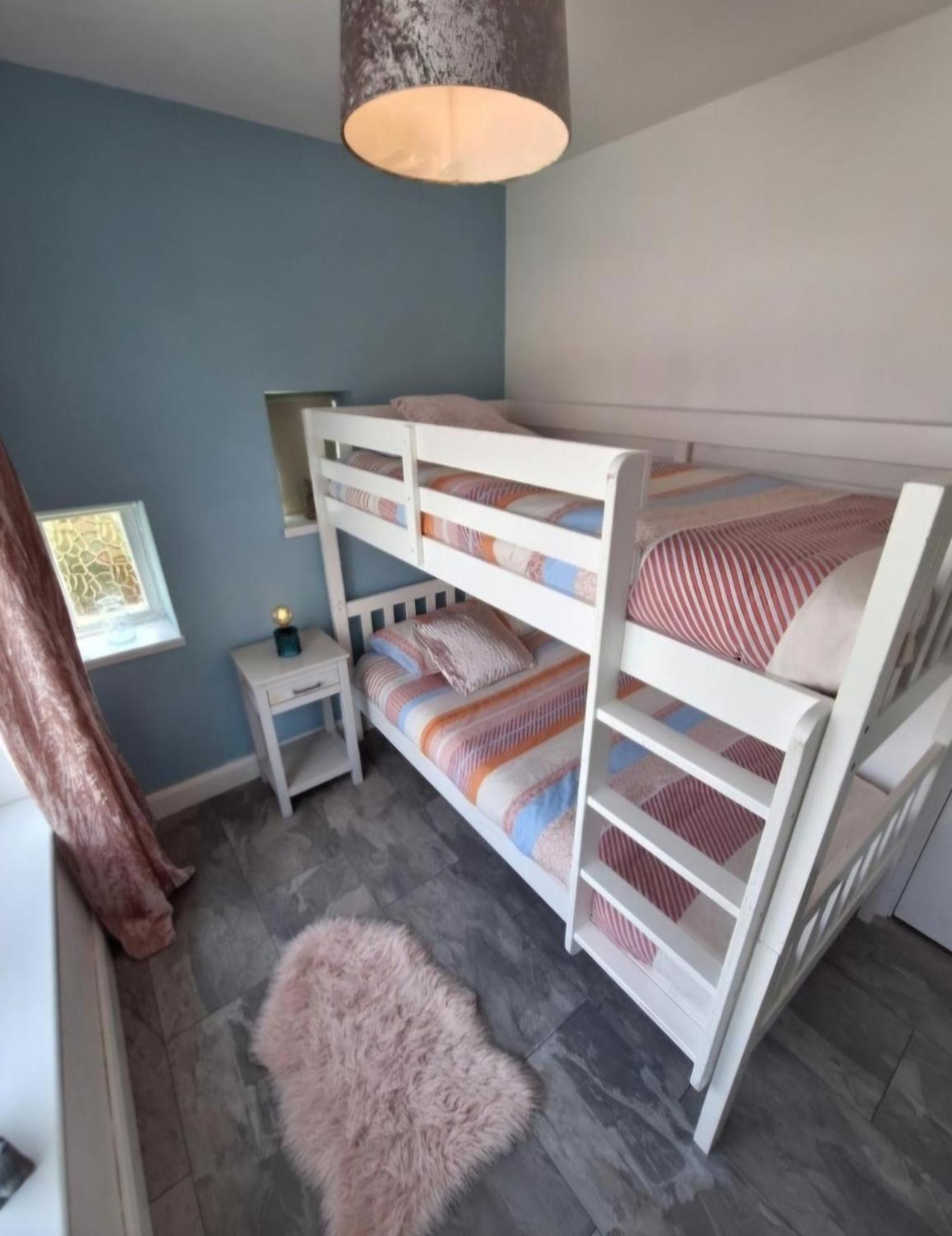 Beautiful 2 Bedroom Annexe In Popular Town Location Narberth Luaran gambar